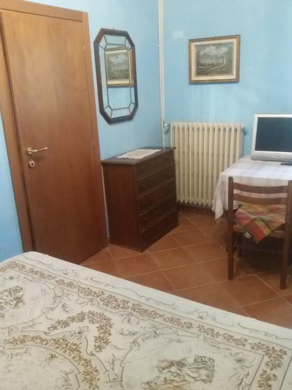 Azzurre Beb Bed & Breakfast Laterina Luaran gambar