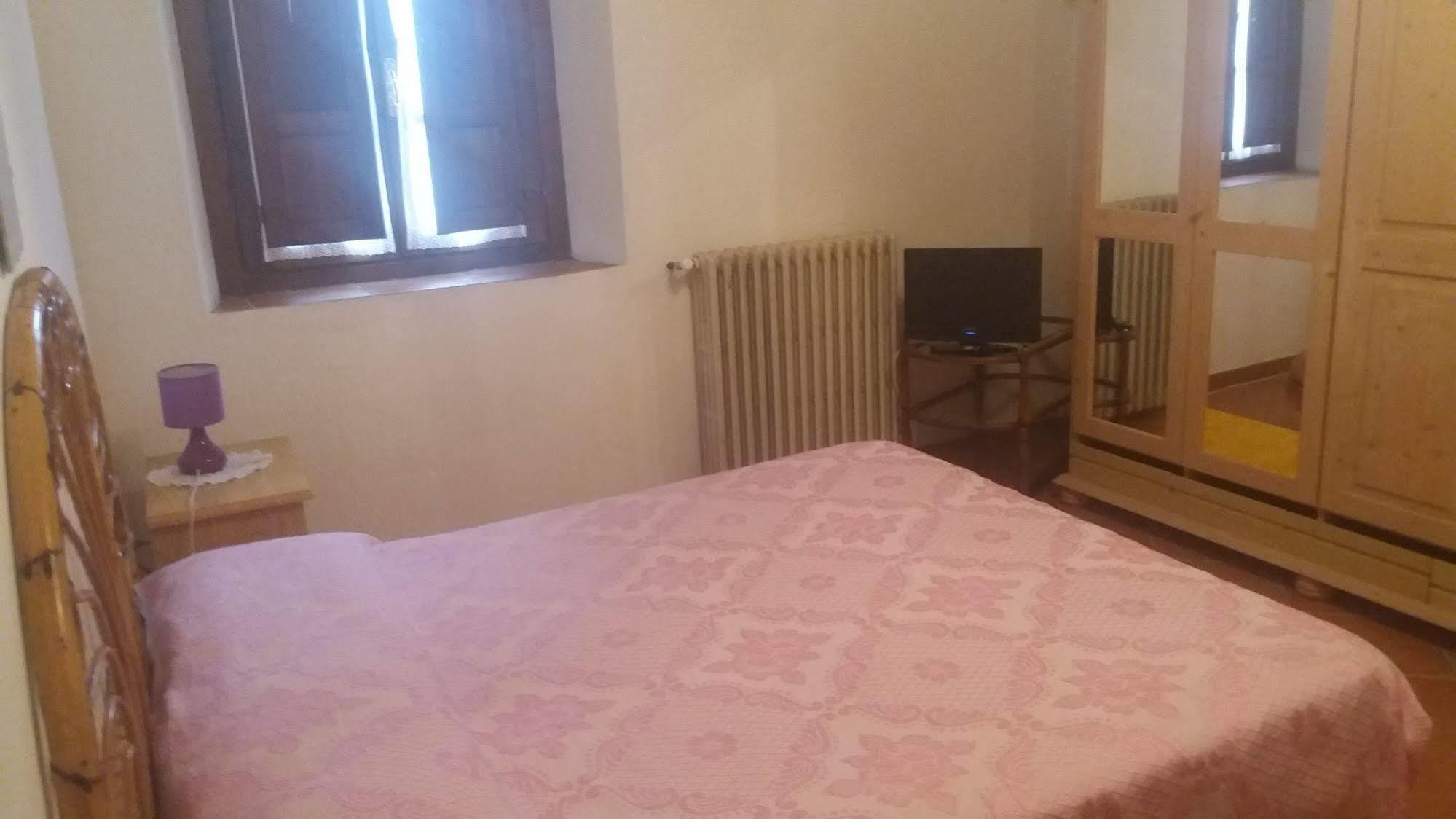 Azzurre Beb Bed & Breakfast Laterina Luaran gambar