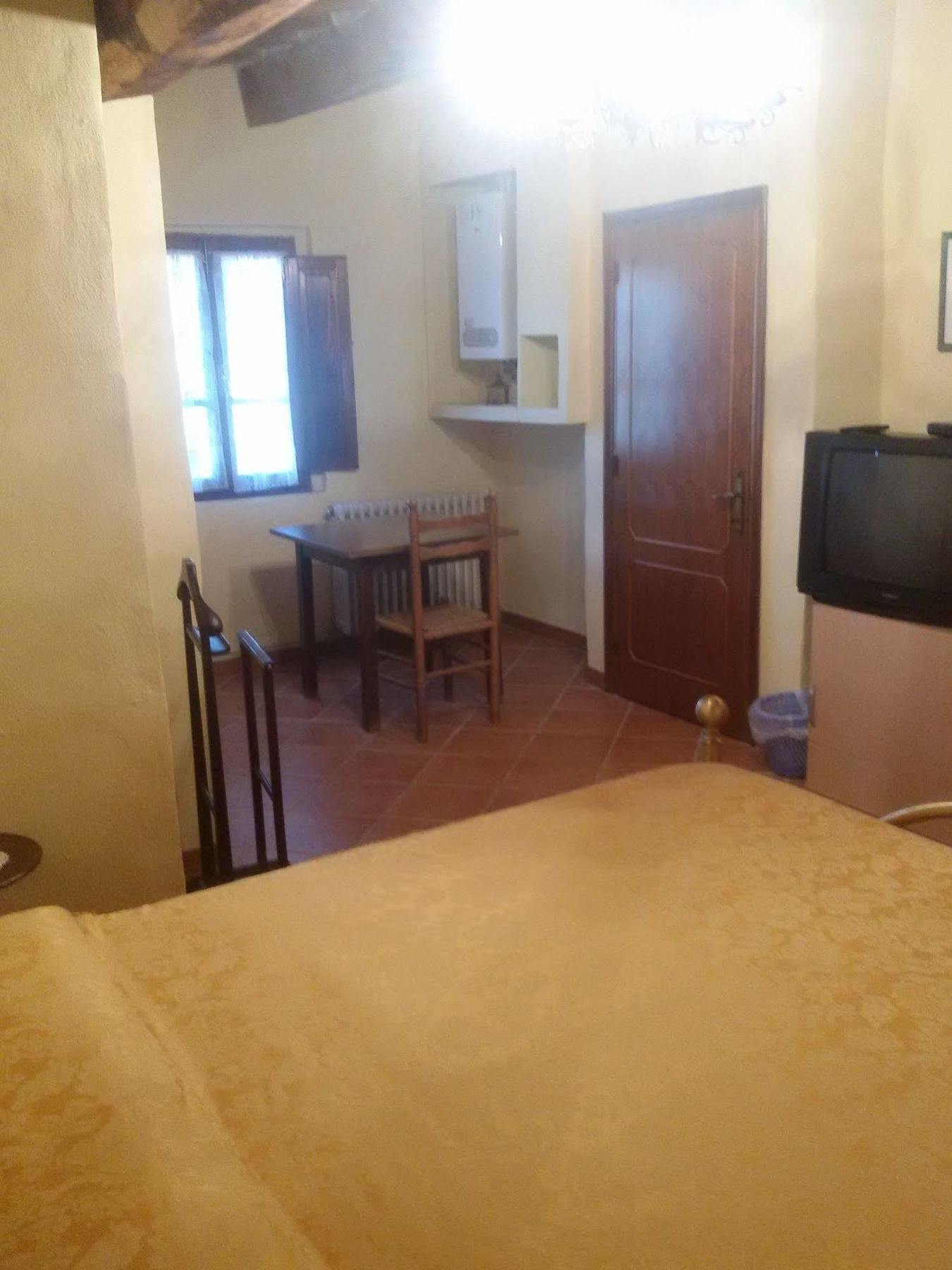 Azzurre Beb Bed & Breakfast Laterina Luaran gambar